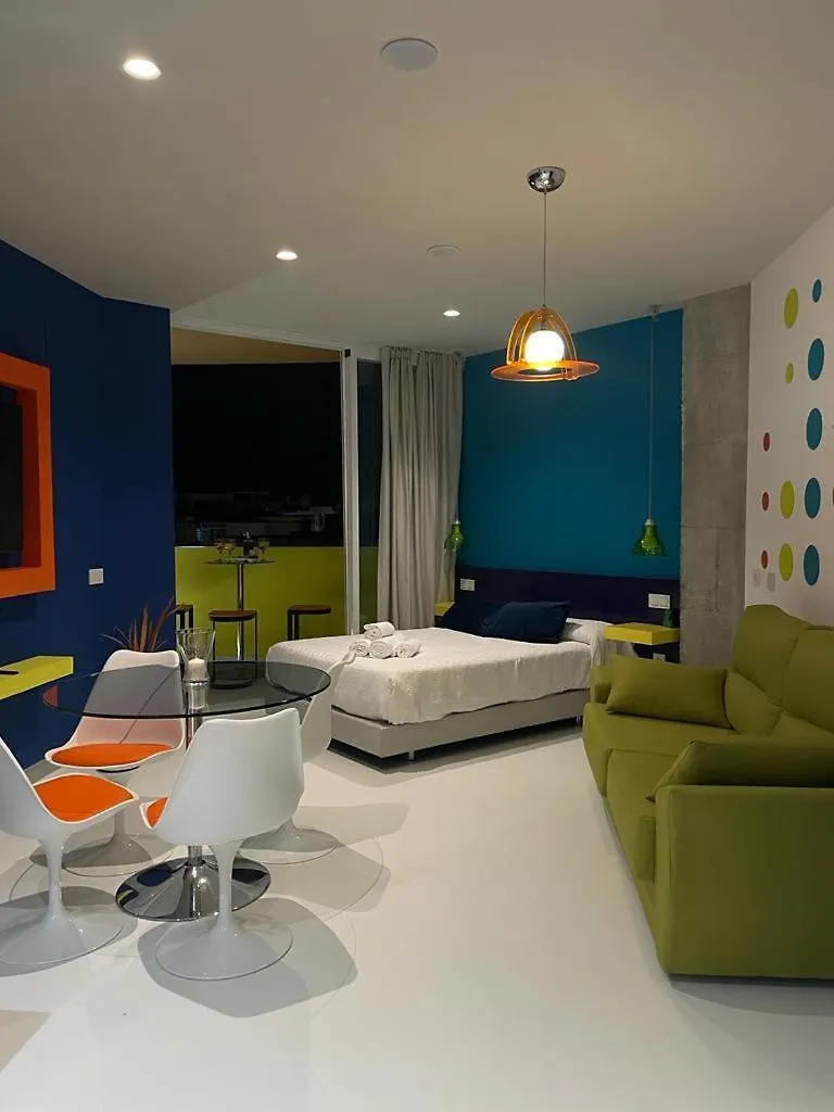 Lahola Glam Suites Torremolinos Apartment